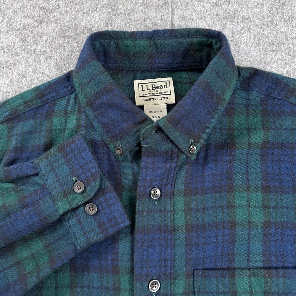 LL Bean Mens Flannel Shirt Small Slightly Fitted Black Watch Plaid Cotton Green